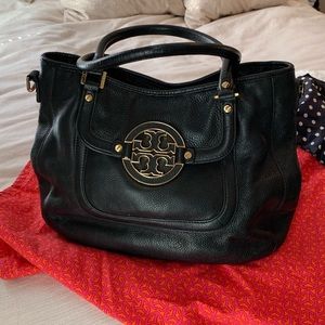 Tory Burch Amanda hobo purse